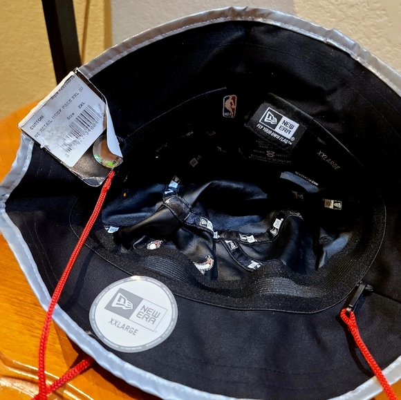 🆕️ Chicago Bulls New Era bucket hat - Picture 4 of 5